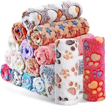 Sweet 18 Pack Fleece Pet Blankets Cozy Sleep Mats For Pets